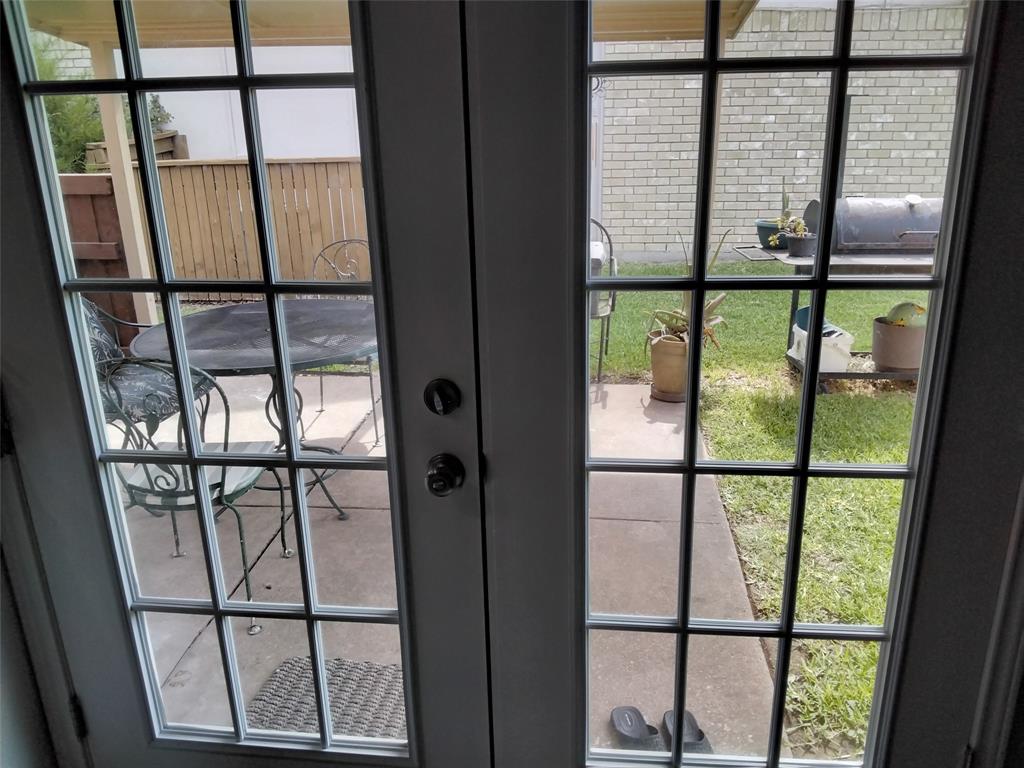 5036 Arbor Glen Road The Colony, TX 75056 - Photo 10 of 38 Patio off Living Room and Kitchen