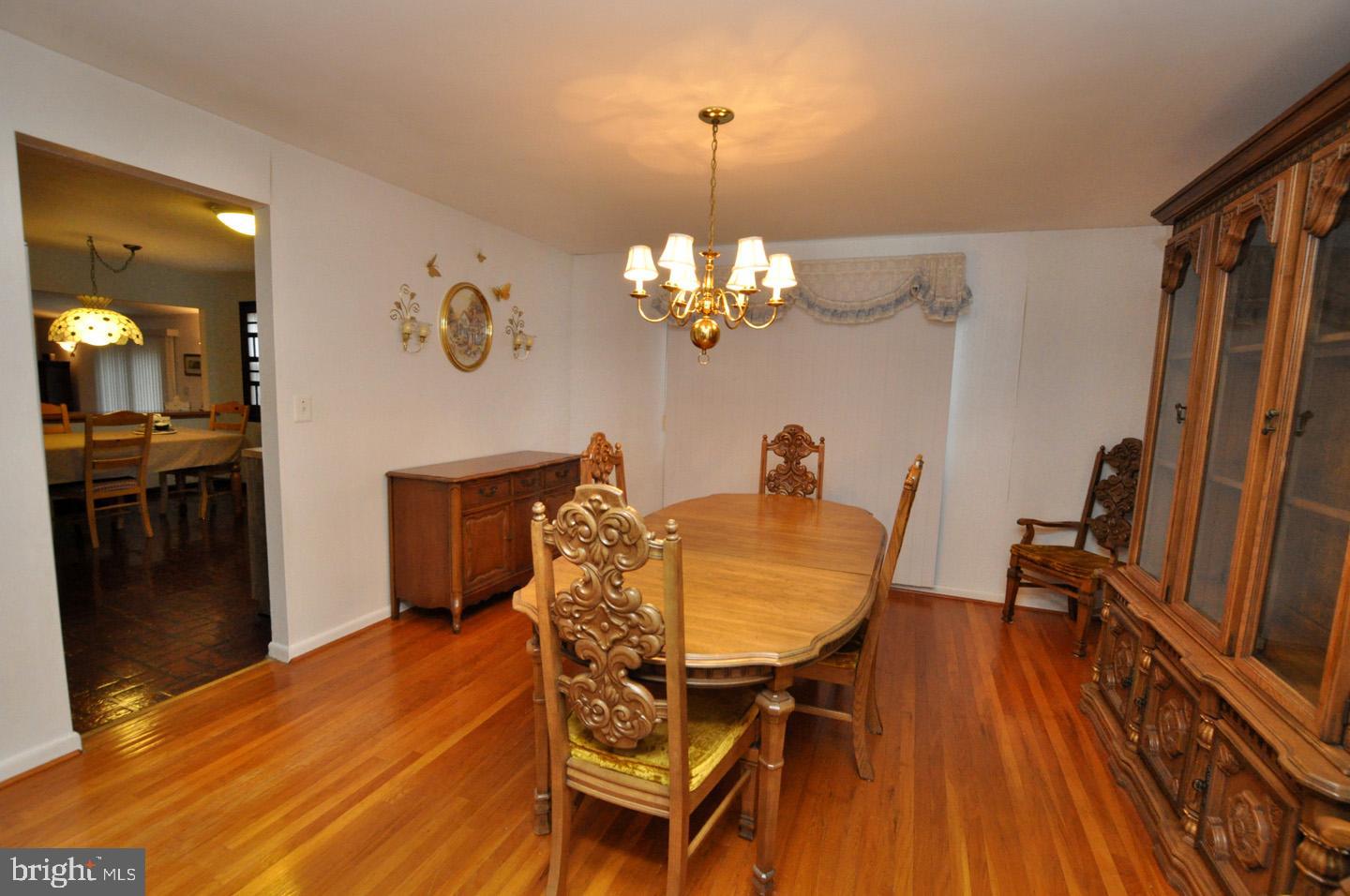 9 Conestoga Road Clementon, NJ 08021 - Photo 8 of 42 Dining Room_2
