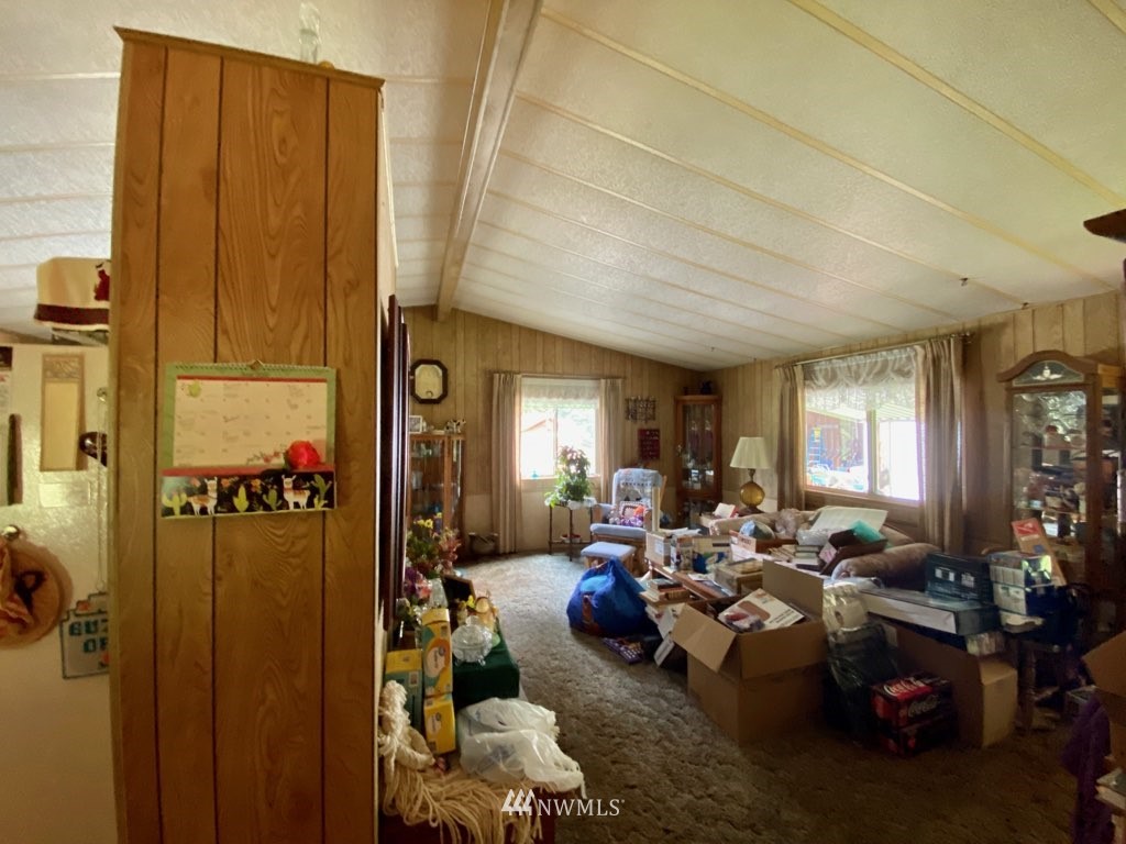 37 North Camano Ridge Road Camano Island, WA 98282 - Photo 11 of 16 Gallery Image 11