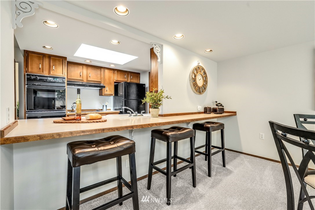 8935 Northeast 192nd Place Bothell, WA 98011 - Photo 11 of 32 Gallery Image 11