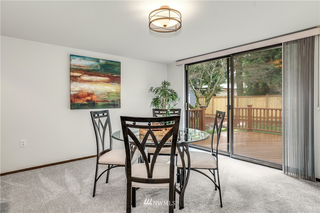 8935 Northeast 192nd Place Bothell, WA 98011 - Photo 12 of 32 Gallery Image 12