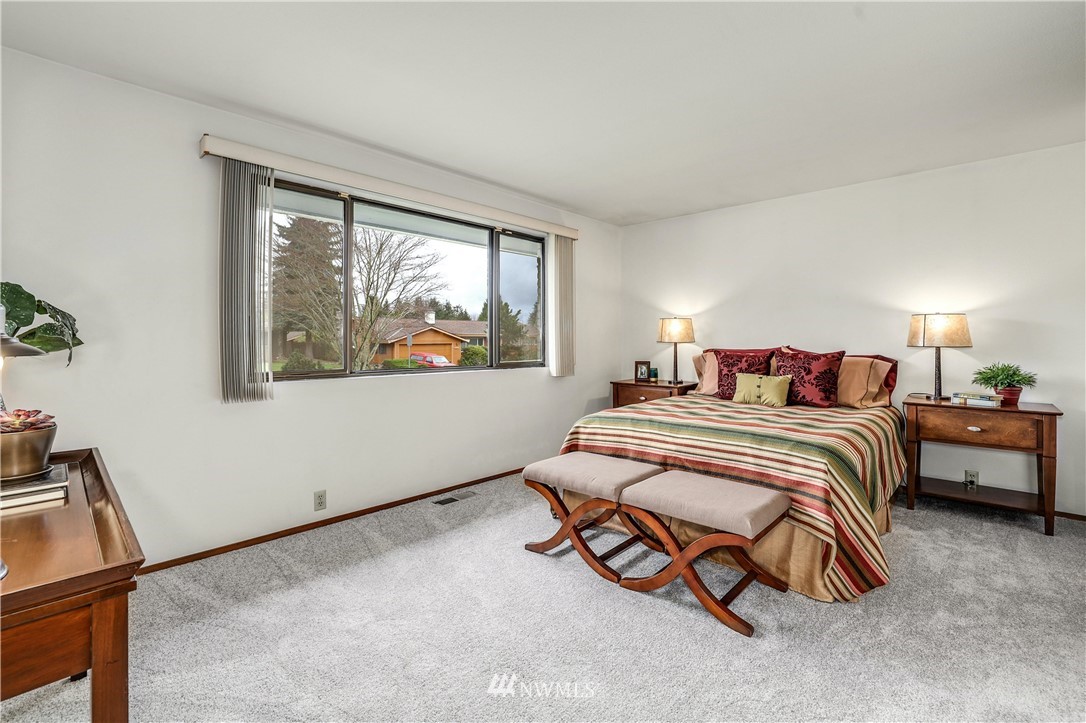 8935 Northeast 192nd Place Bothell, WA 98011 - Photo 17 of 32 Gallery Image 17