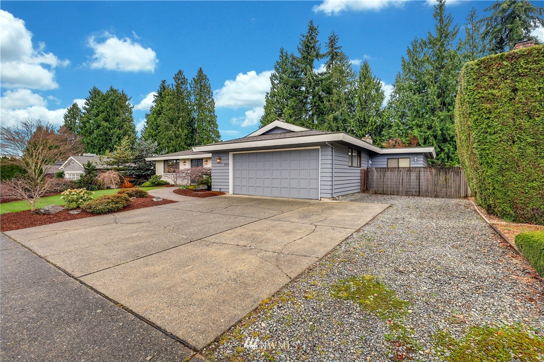 8935 Northeast 192nd Place Bothell, WA 98011 - Photo 31 of 32 Gallery Image 31