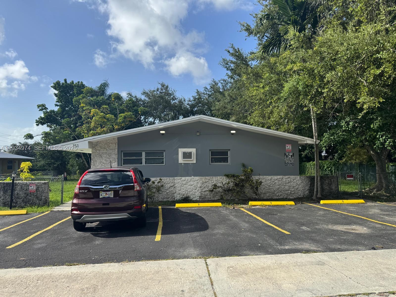 151 Northwest 164th Street Miami, FL 33169 - Photo 1 of 77