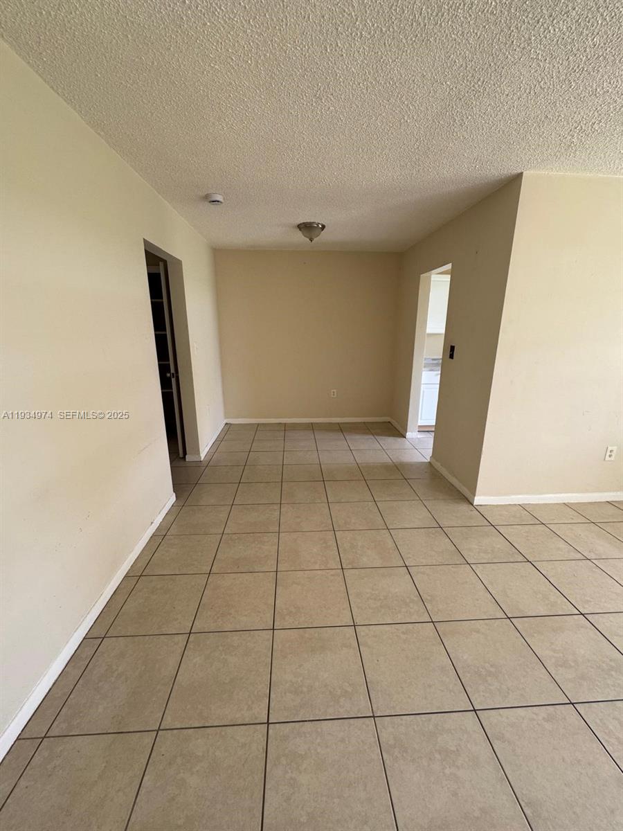 151 Northwest 164th Street Miami, FL 33169 - Photo 13 of 77