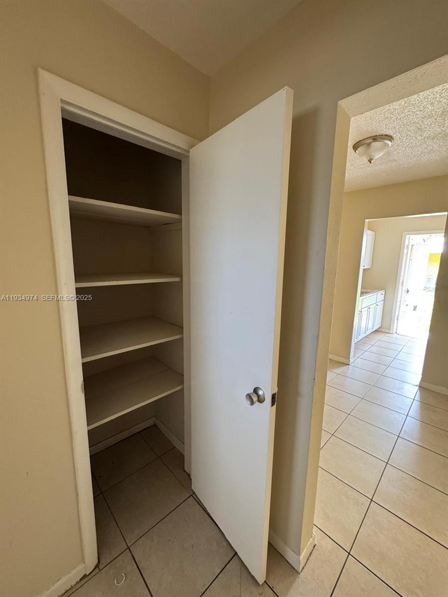 151 Northwest 164th Street Miami, FL 33169 - Photo 23 of 77