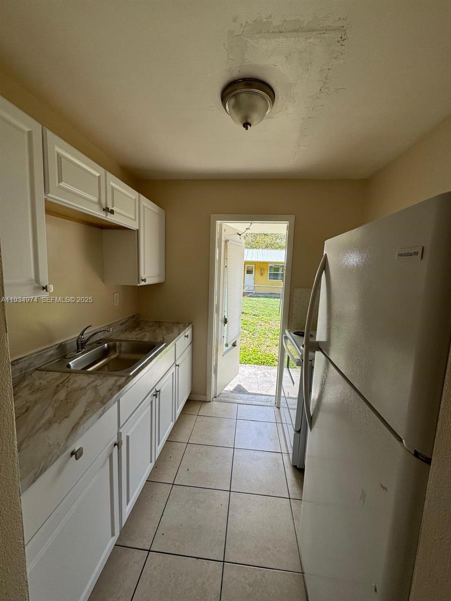 151 Northwest 164th Street Miami, FL 33169 - Photo 31 of 77