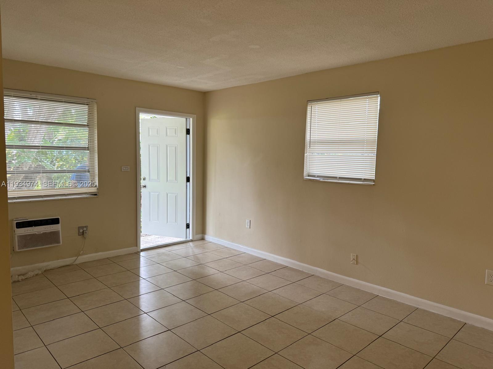 151 Northwest 164th Street Miami, FL 33169 - Photo 40 of 77