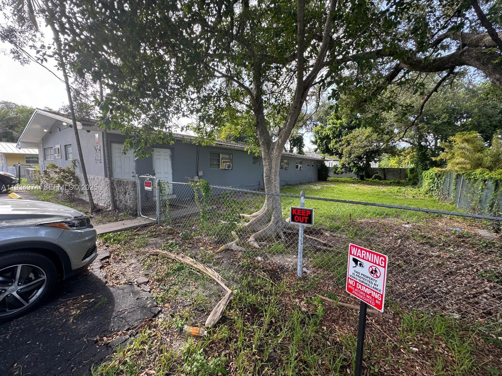 151 Northwest 164th Street Miami, FL 33169 - Photo 5 of 77