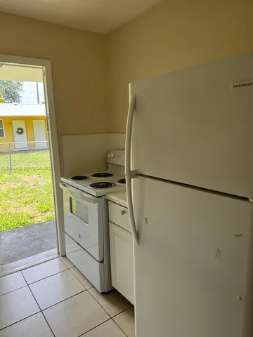 $1,250,000 | 151 Northwest 164th Street, Miami, FL 33169