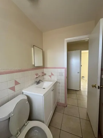 $1,250,000 | 151 Northwest 164th Street, Miami, FL 33169