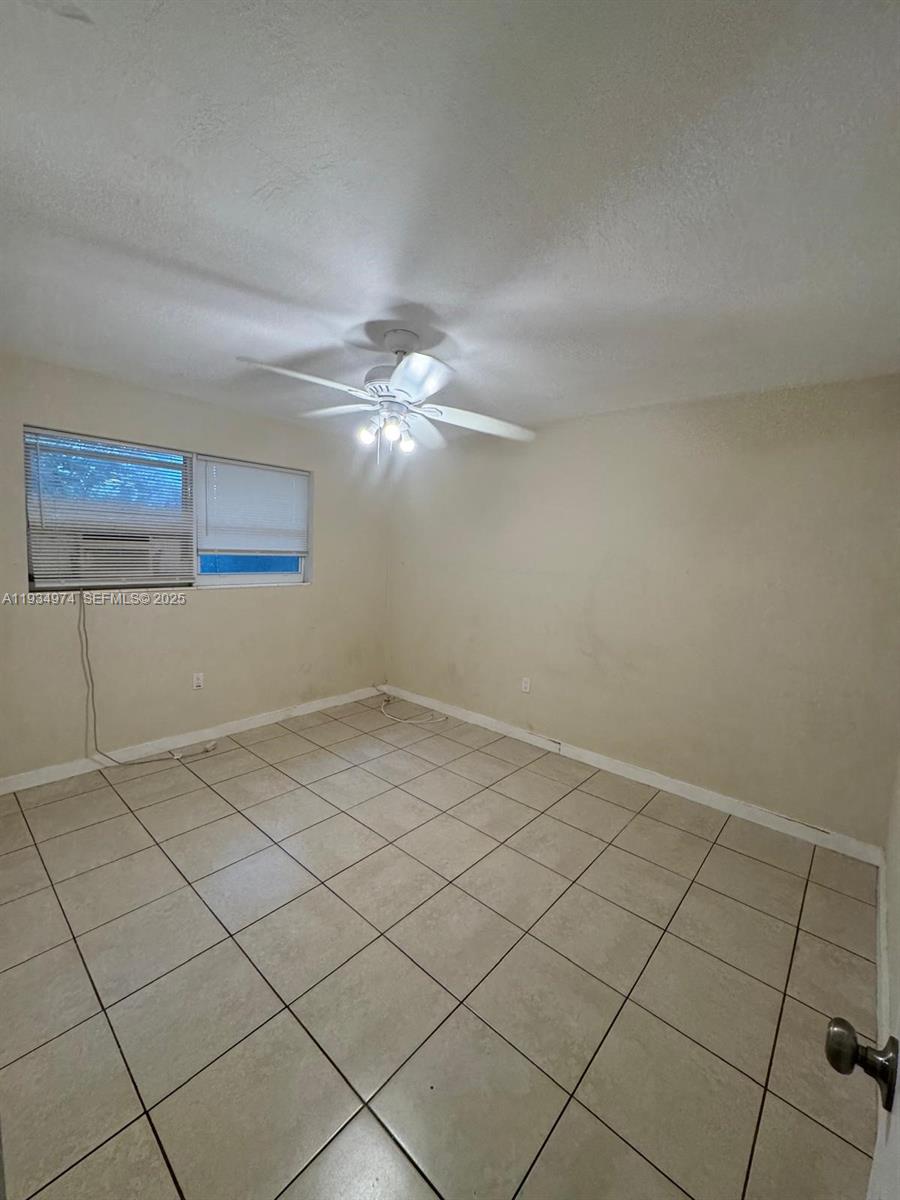 151 Northwest 164th Street Miami, FL 33169 - Photo 60 of 77