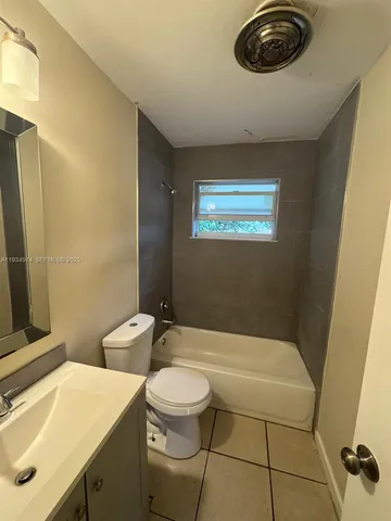 $1,250,000 | 151 Northwest 164th Street, Miami, FL 33169