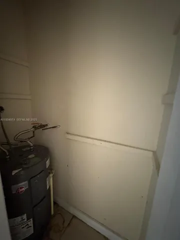 $1,250,000 | 151 Northwest 164th Street, Miami, FL 33169