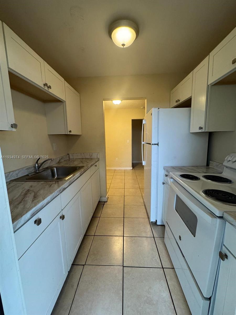 151 Northwest 164th Street Miami, FL 33169 - Photo 74 of 77