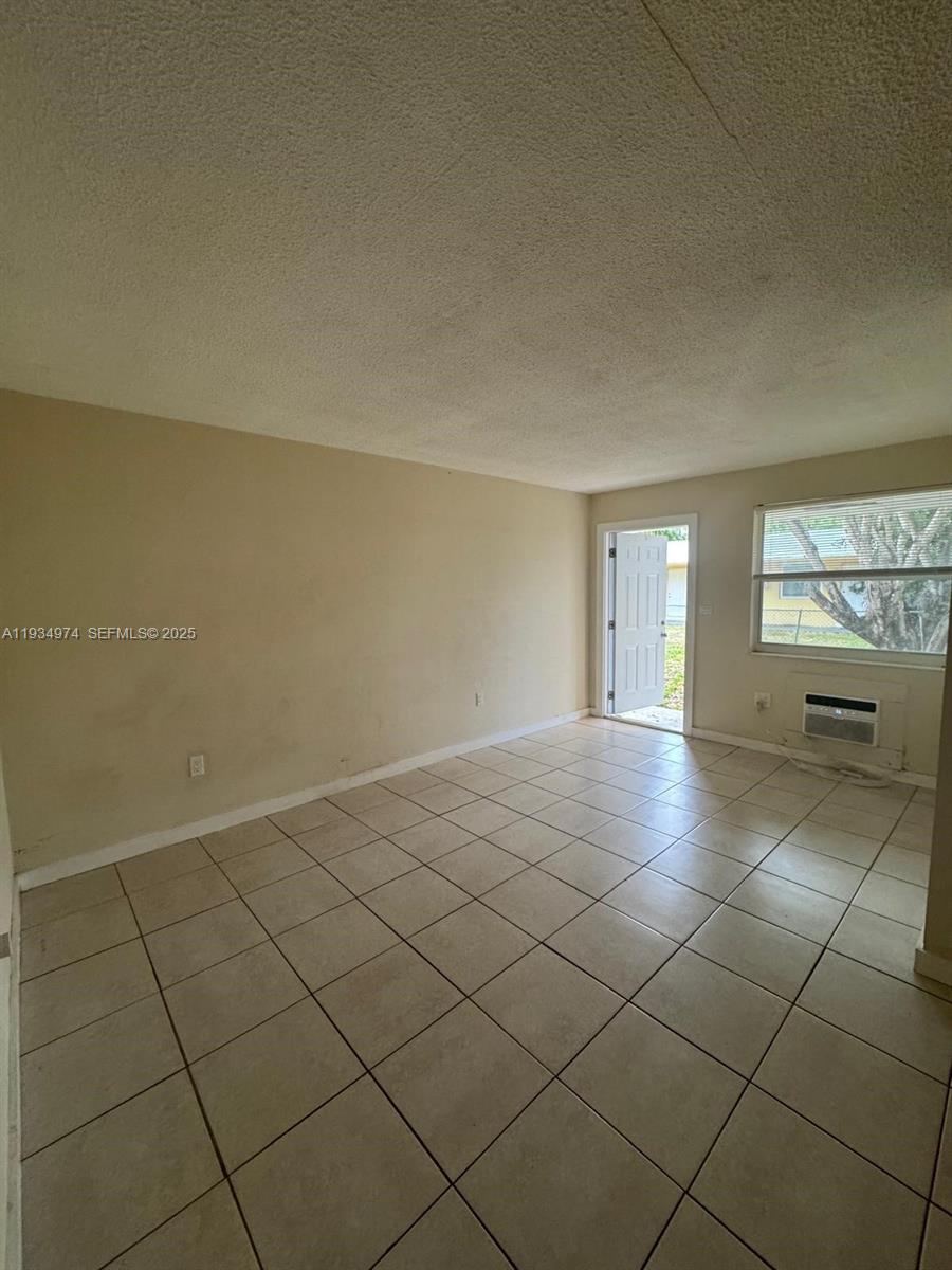 151 Northwest 164th Street Miami, FL 33169 - Photo 76 of 77