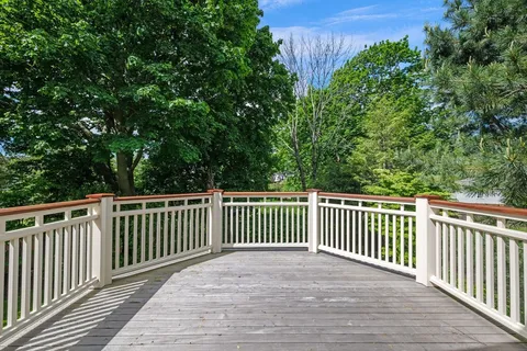$2,450,000 | 20 Elmwood Road, Marblehead, MA 01945