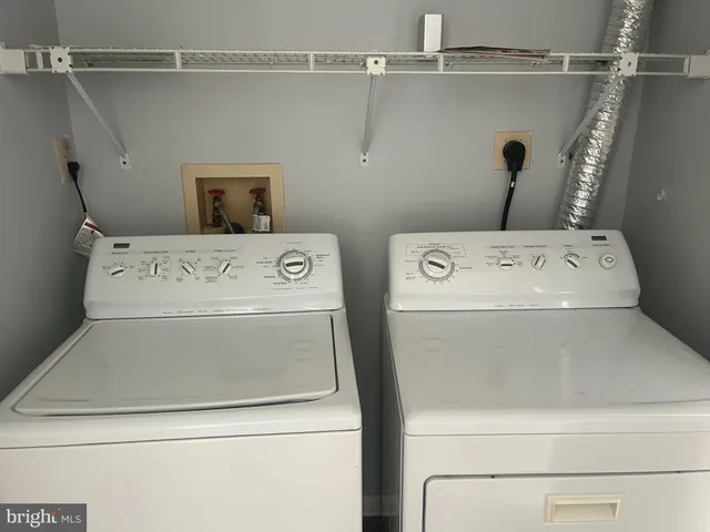 $2,100 | 11510 Little Patuxent Parkway, Unit 407, Columbia, MD 21044