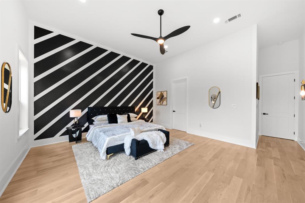 3115 Gibbs Williams Road Dallas, TX 75233 - Photo 11 of 29 a view of living room with furniture and wooden floor