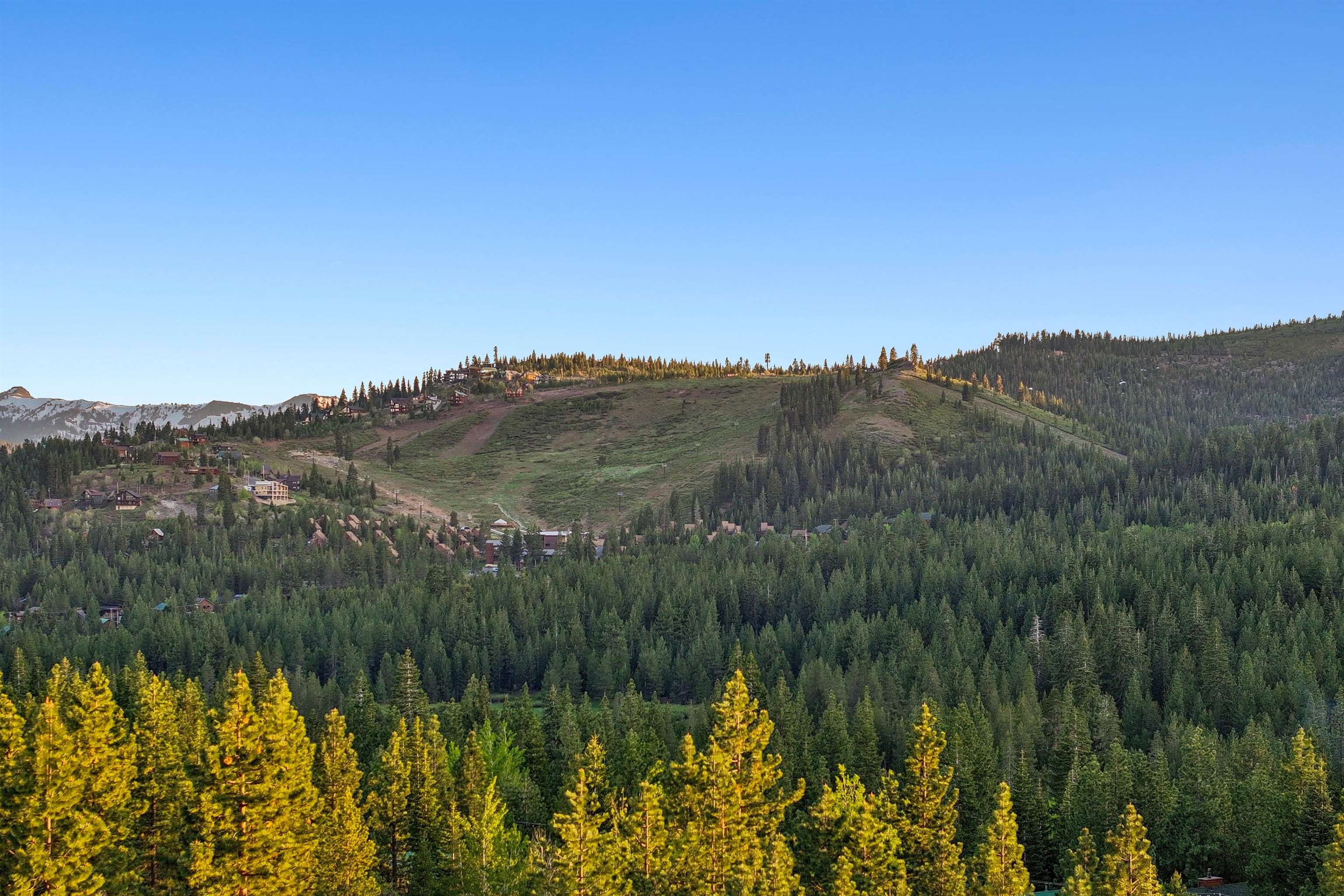12466 Pinnacle Loop Truckee, CA 96161 - Photo 26 of 28