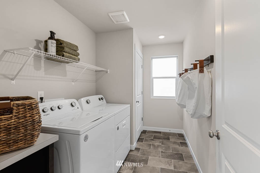 15 181st Street Southeast, Unit 19 Bothell, WA 98012 - Photo 30 of 38 Gallery Image 30