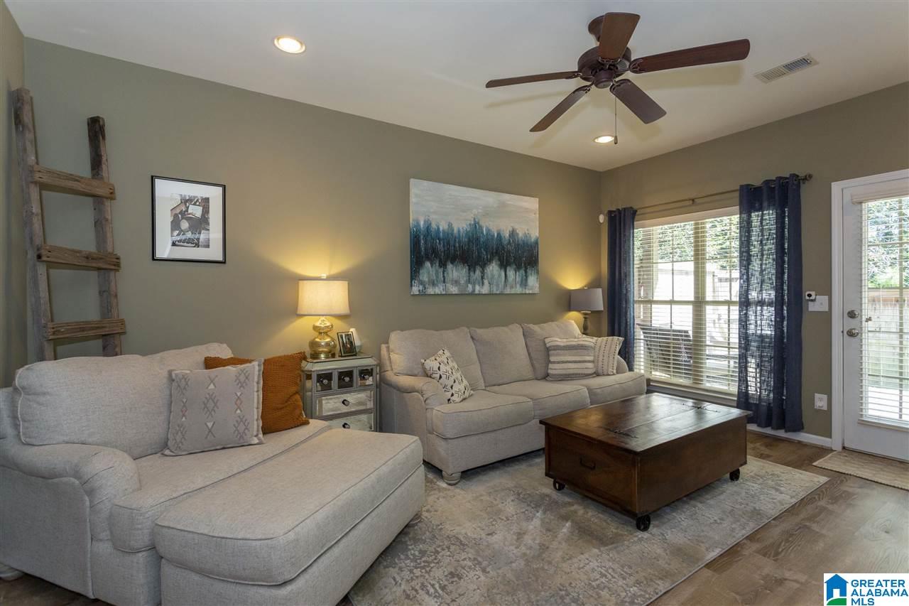 537 Chesser Reserve Circle Chelsea, AL 35043 - Photo 13 of 37