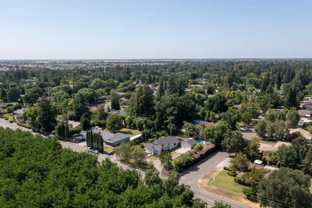 $874,999 | 5119 East Foppiano Lane, Stockton, CA 95212