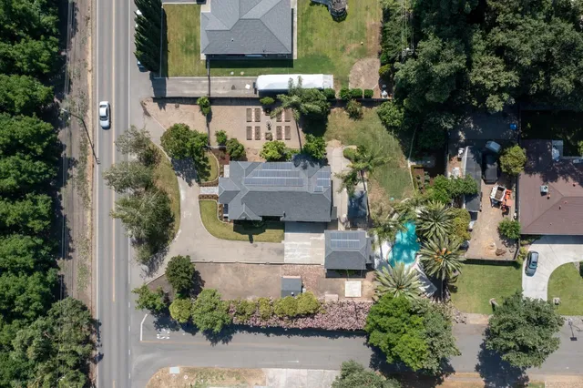 $874,999 | 5119 East Foppiano Lane, Stockton, CA 95212