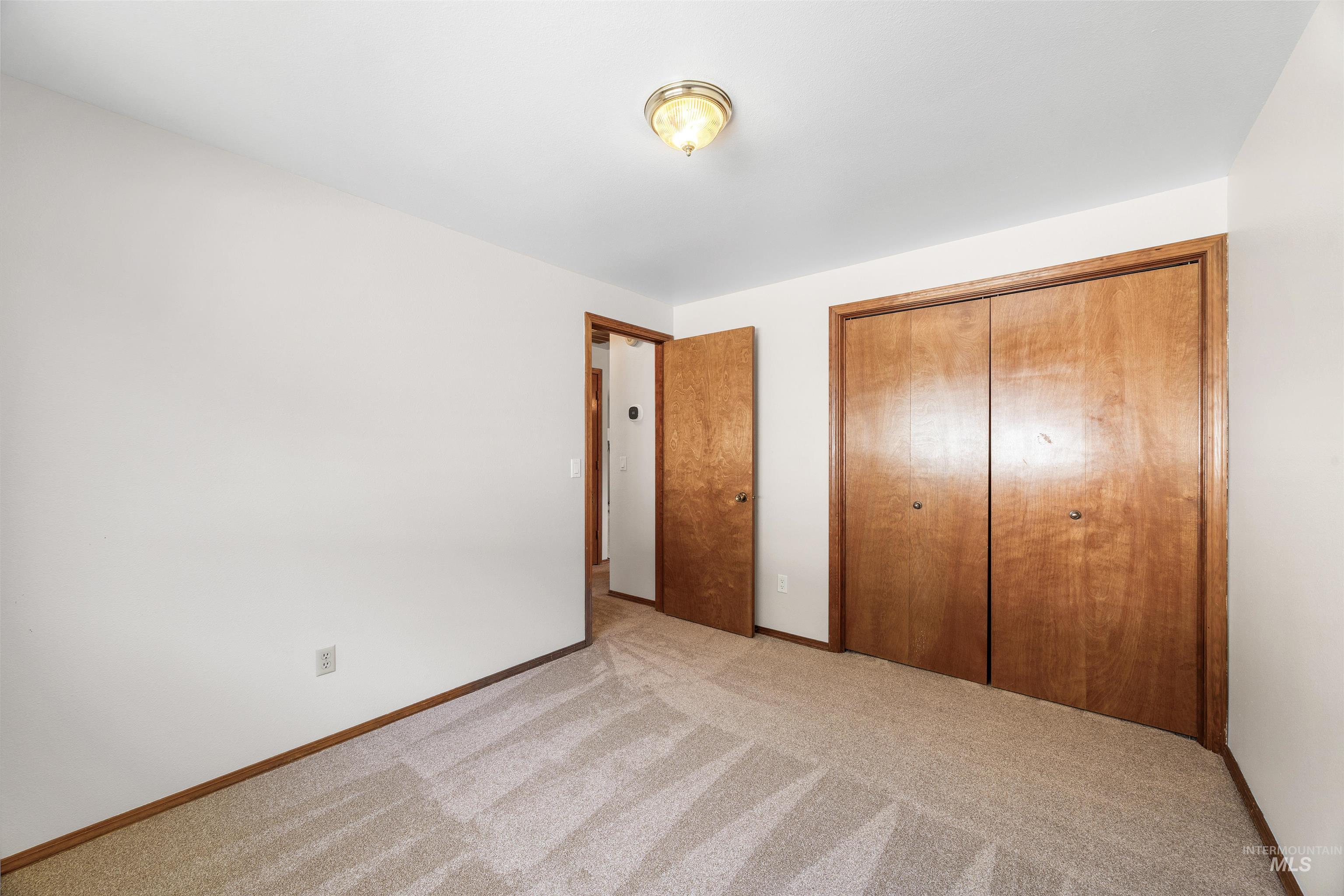 2141 North Currant Place Boise, ID 83704 - Photo 18 of 27