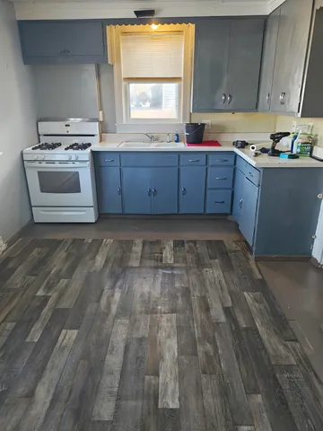 $74,900 | 404 5th Street, Iron Mountain, MI 49801