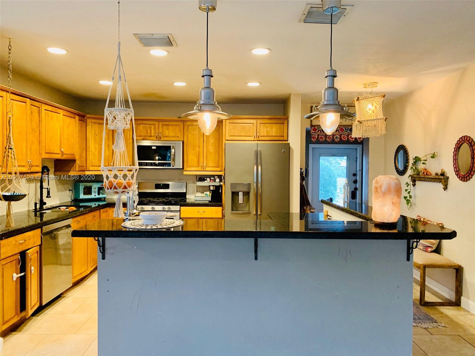 9910 Bahama Drive Cutler Bay, FL 33189 - Photo 3 of 21