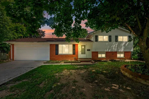 $275,000 | 1115 Clark Drive, Ypsilanti, MI 48198