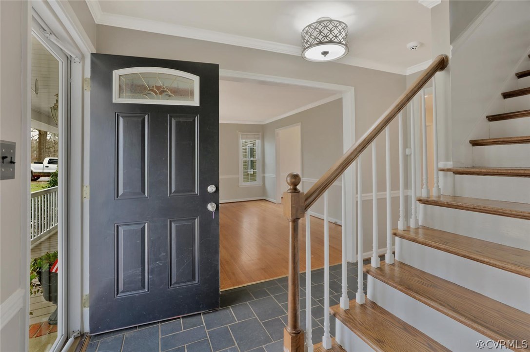 705 Spring Valley Road Colonial Heights, VA 23834 - Photo 3 of 29 Gallery Image 3
