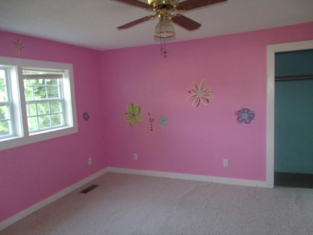 6101 Rock Springs Road Charlotte, TN 37036 - Photo 2 of 5 Gallery Image 2