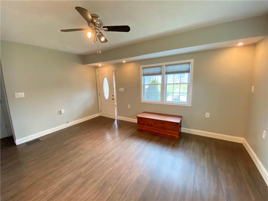 112 Price Street Rices Landing, PA 15357 - Photo 3 of 11