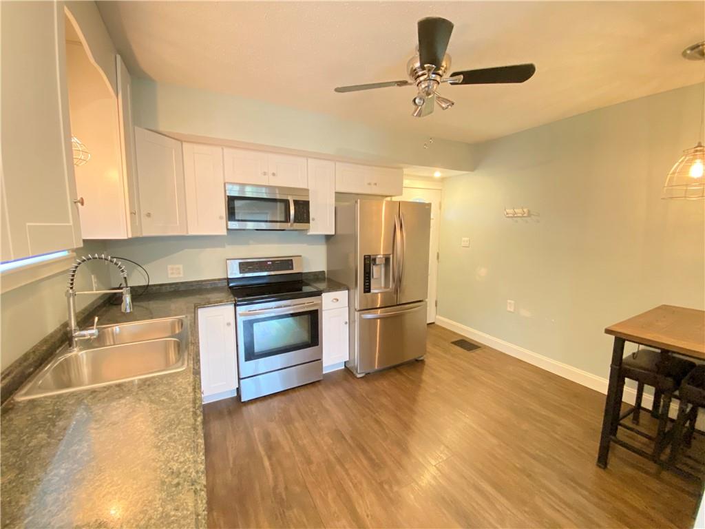 112 Price Street Rices Landing, PA 15357 - Photo 4 of 11