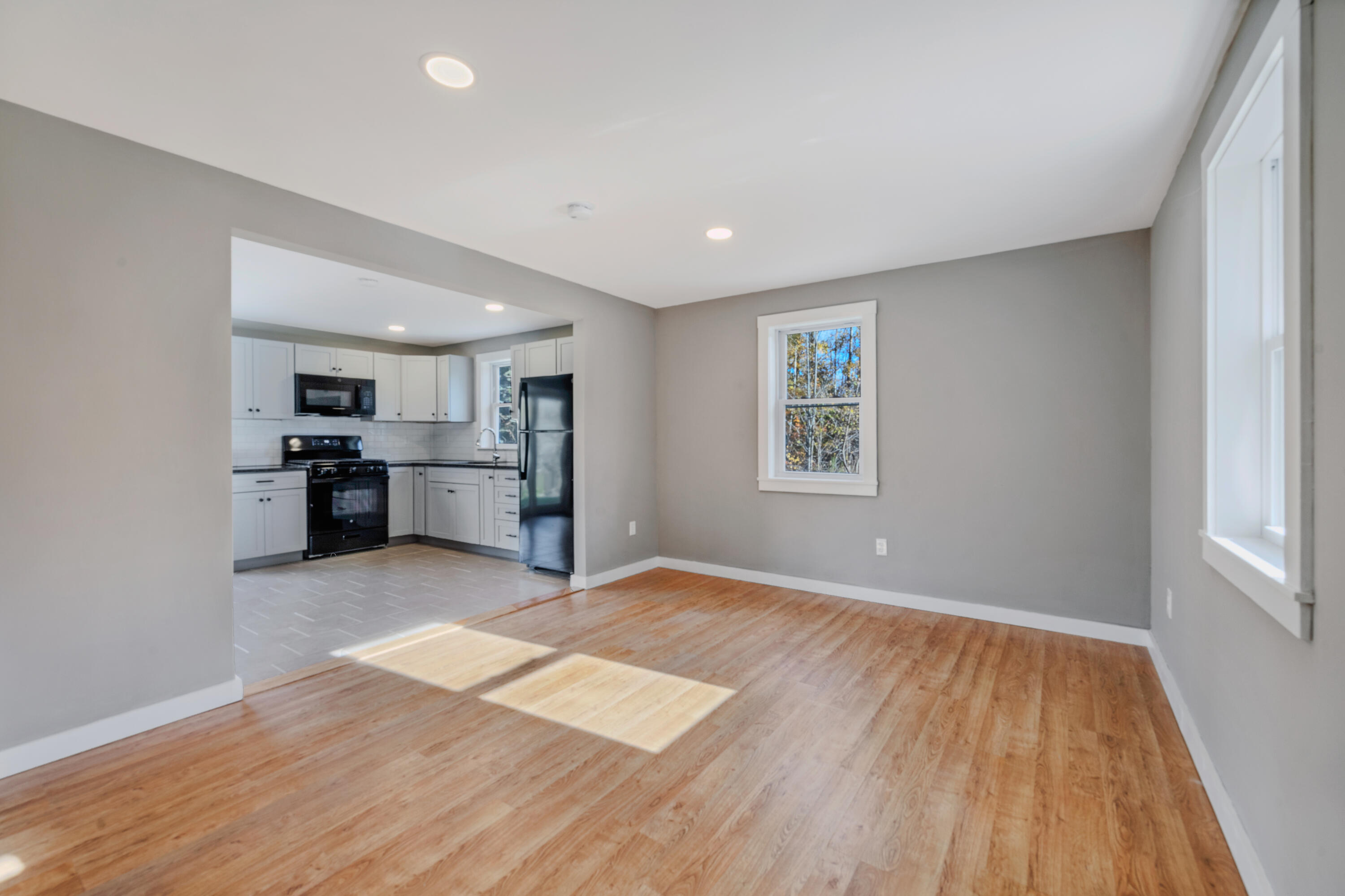 618 Airline Road Amherst, ME 04605 - Photo 6 of 28 Living Room