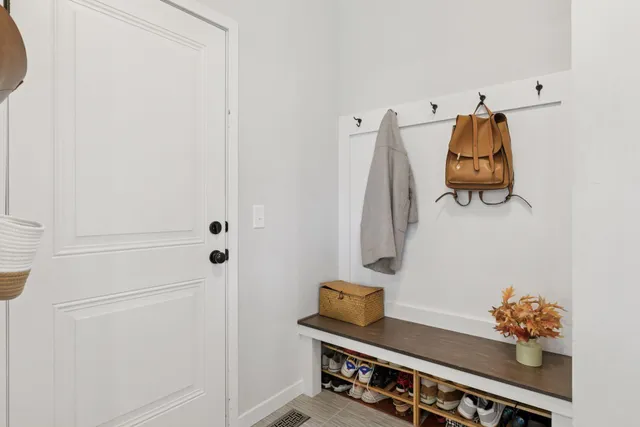 $575,000 | 3545 Lilac Avenue North, Lake Elmo, MN 55042