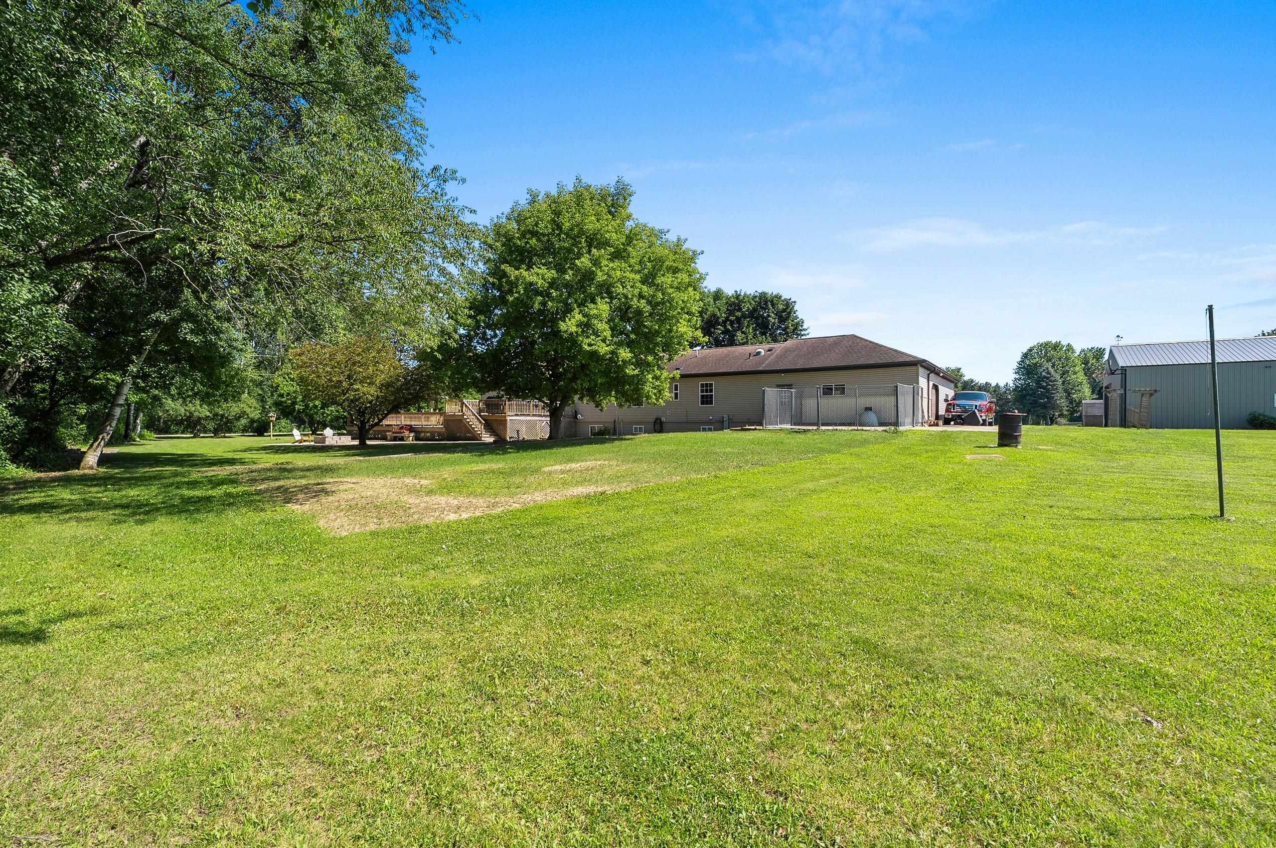 N10831 Kratzke Road Clintonville, WI 54929 - Photo 12 of 85