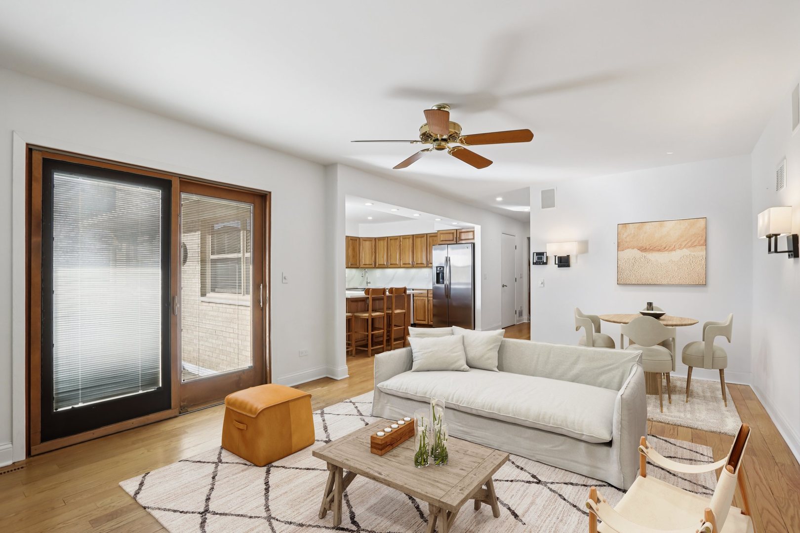 2019 East Avon Lane Arlington Heights, IL 60004 - Photo 12 of 59