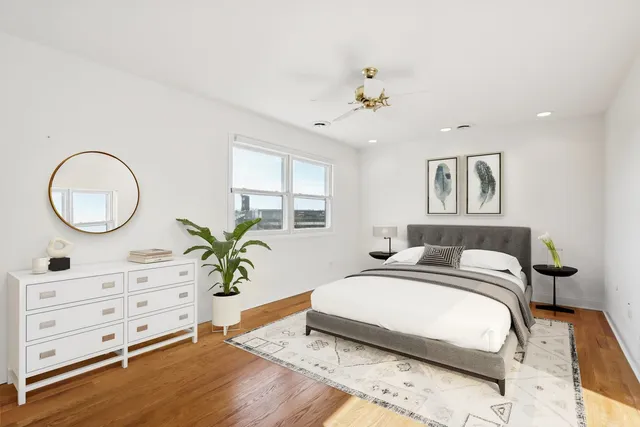 $974,999 | 2019 East Avon Lane, Arlington Heights, IL 60004