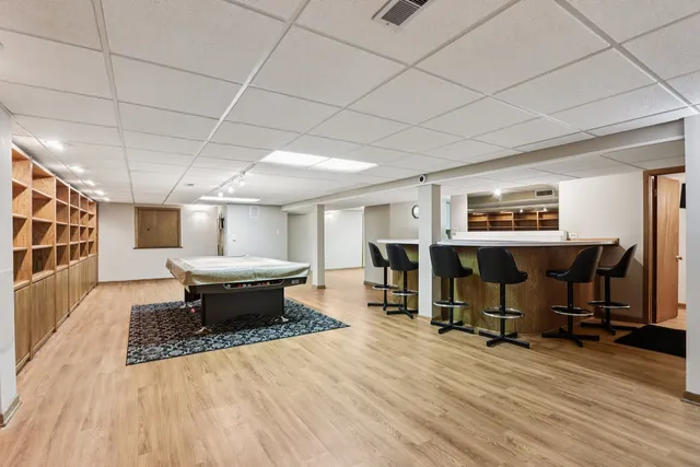 $974,999 | 2019 East Avon Lane, Arlington Heights, IL 60004