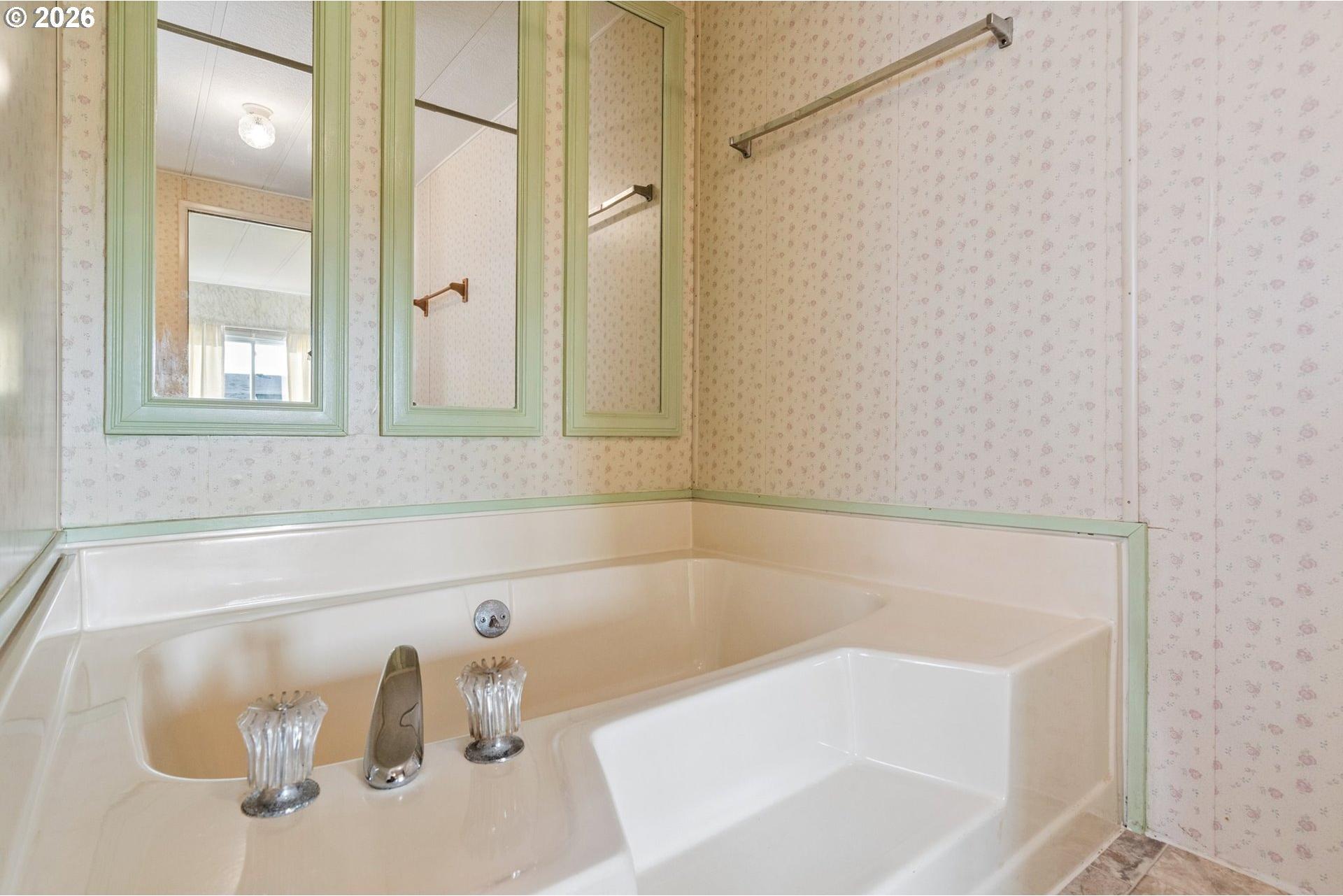 17680 Southwest Bunker Oak Road, Unit 411 Beaverton, OR 97006 - Photo 25 of 40 Gallery Image 25
