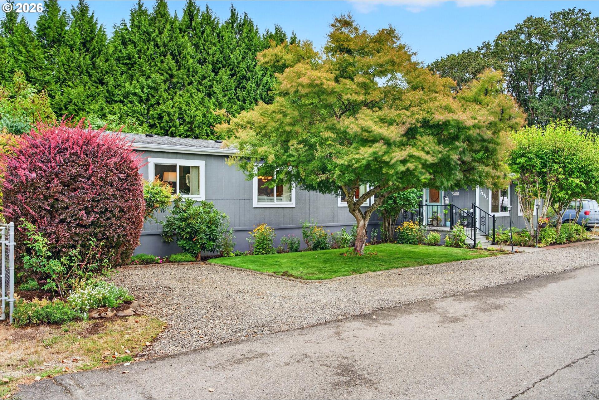 34945 Jackson Way Scappoose, OR 97056 - Photo 2 of 26 Gallery Image 2