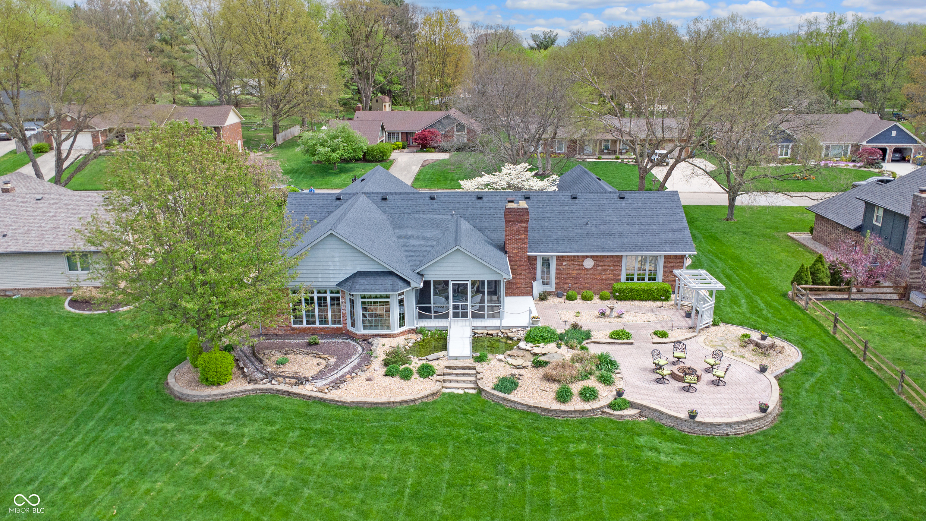 8842 Rocky Ridge Road Indianapolis, IN 46217 - Photo 2 of 57 Gallery Image 2