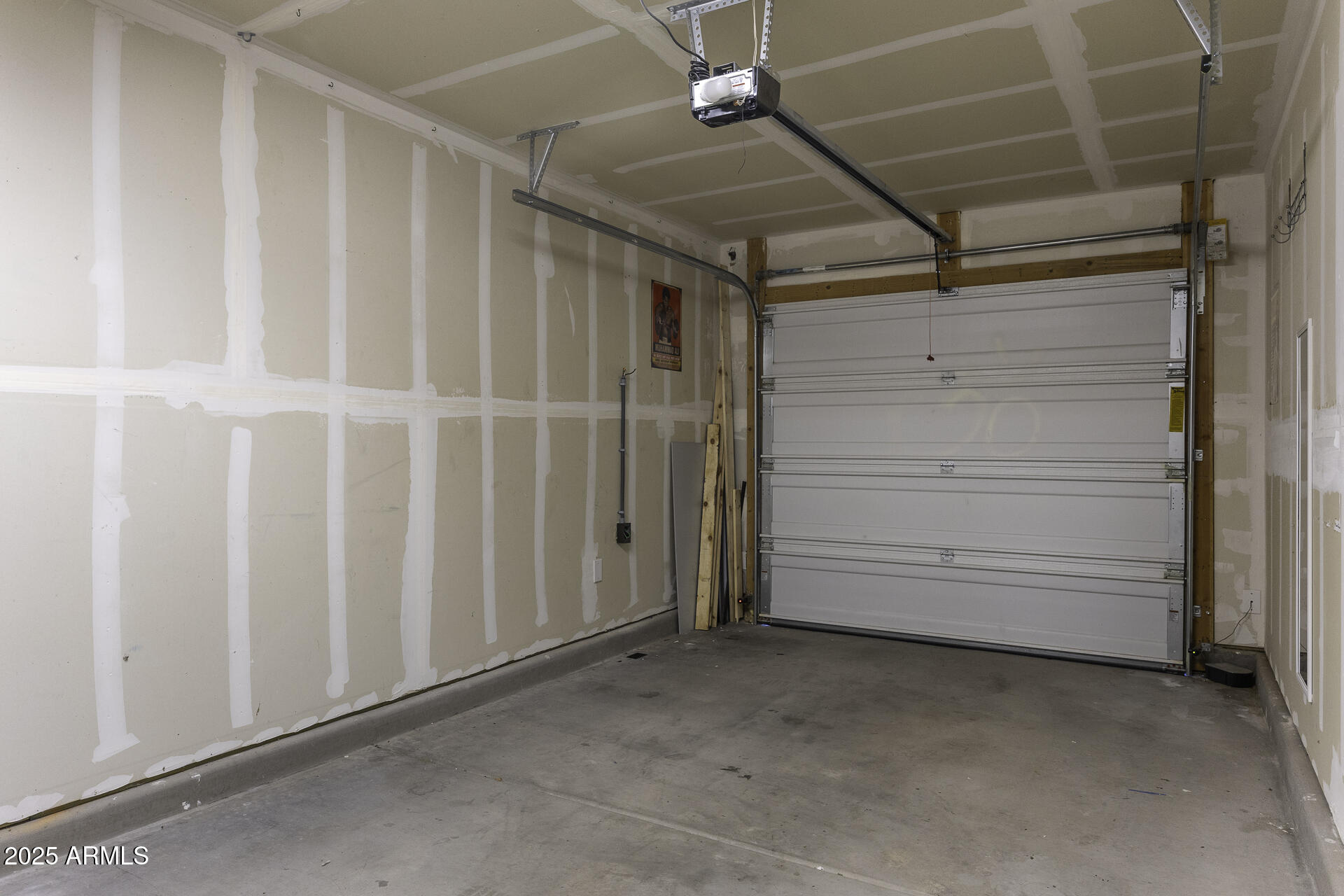 159 West Taylor Avenue Coolidge, AZ 85128 - Photo 24 of 25 Garage