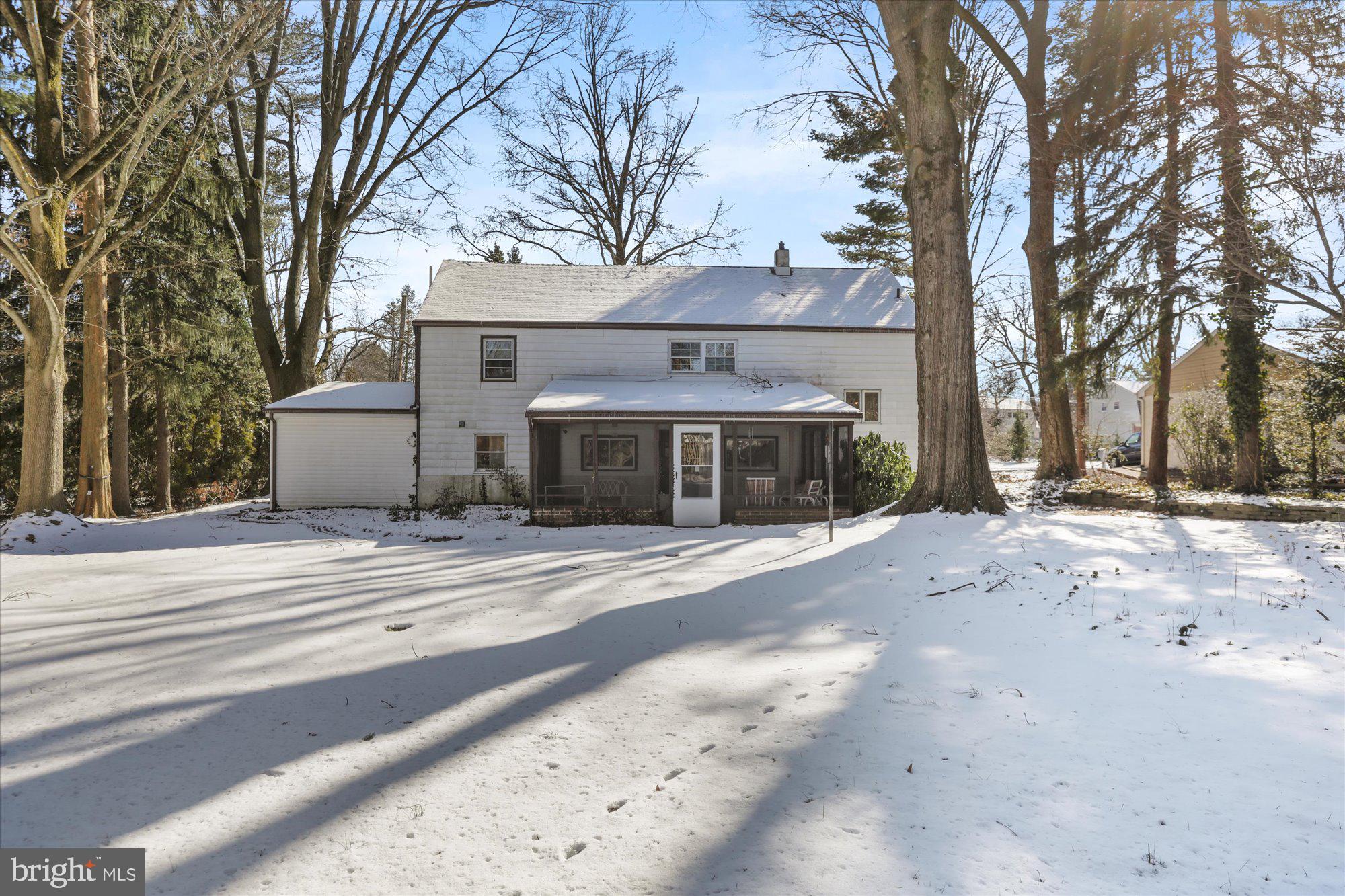 24 Moyer Road Yardley, PA 19067 - Photo 31 of 37 Exterior Back