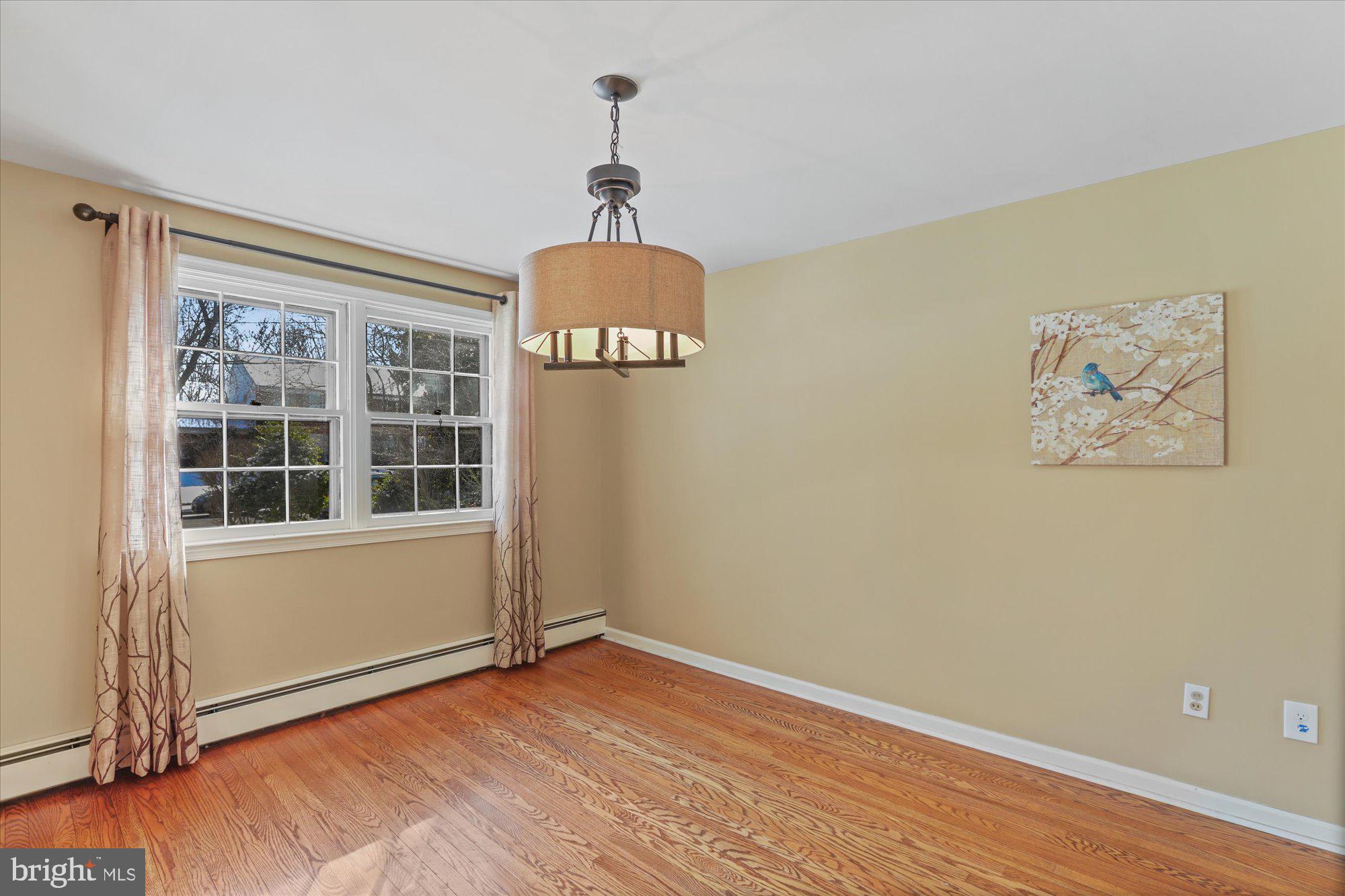 24 Moyer Road Yardley, PA 19067 - Photo 7 of 37 Dining Room