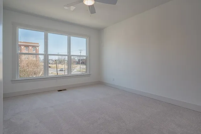 $3,195 | 225 Cleveland Street, Nashville, TN 37207