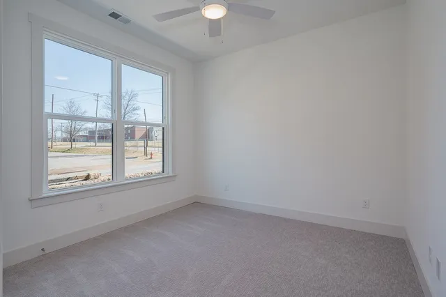 $3,195 | 225 Cleveland Street, Nashville, TN 37207